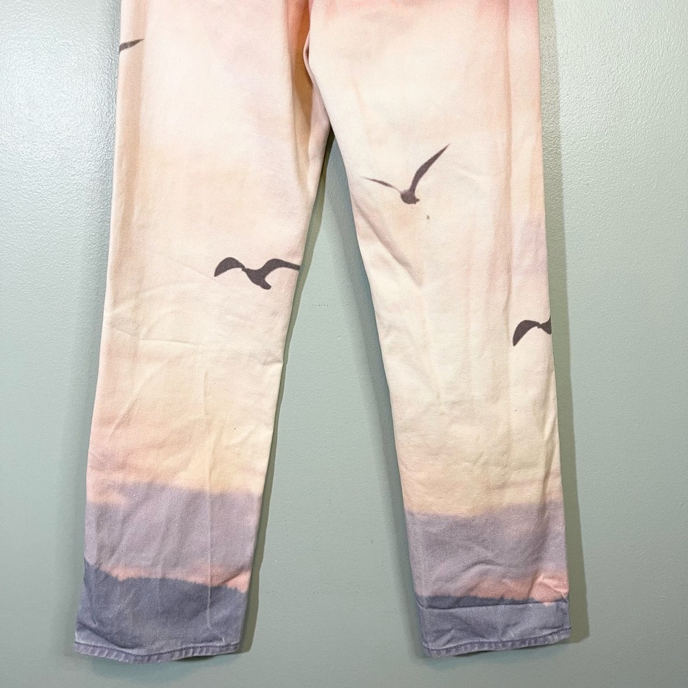BDG Women's 100% Cotton Sunset Seagull Ombre High Waisted Cowboy Jeans Size 24 - Picture 8 of 11